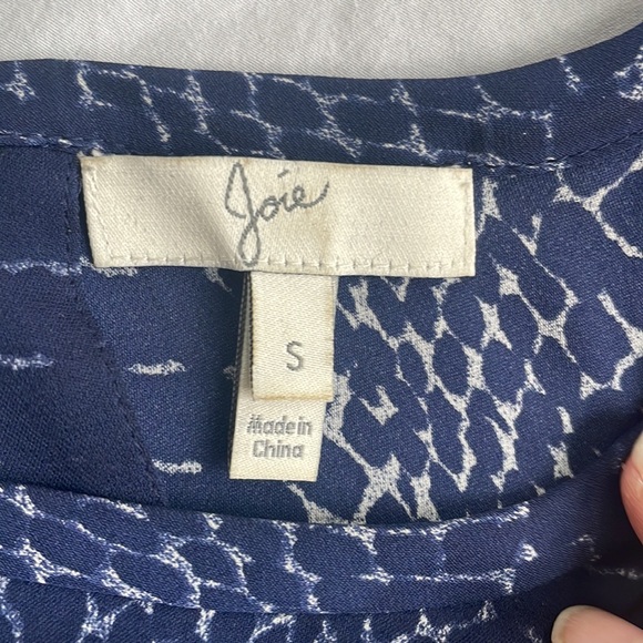 Silk Joie top - Picture 2 of 4